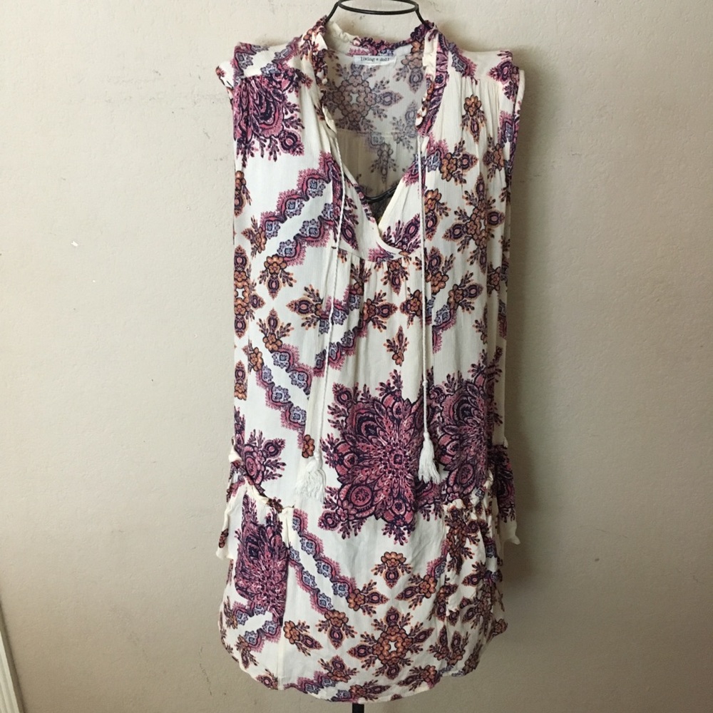 🎉Cute sleeveless fashion top size 1X look🎉